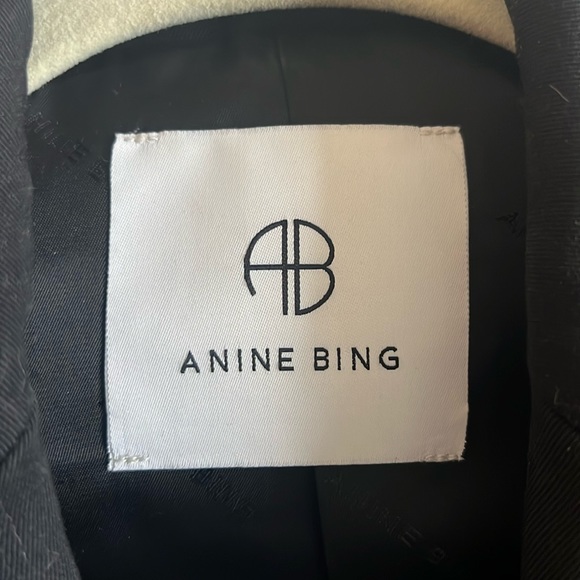 Anine bing ray wool vest worn twice. 100-% wool. Size xs - Picture 7 of 8